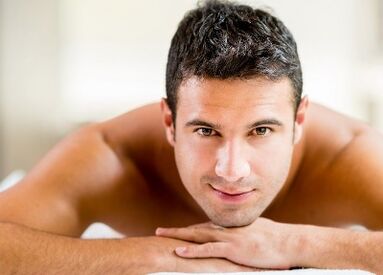 Massage người đàn ông